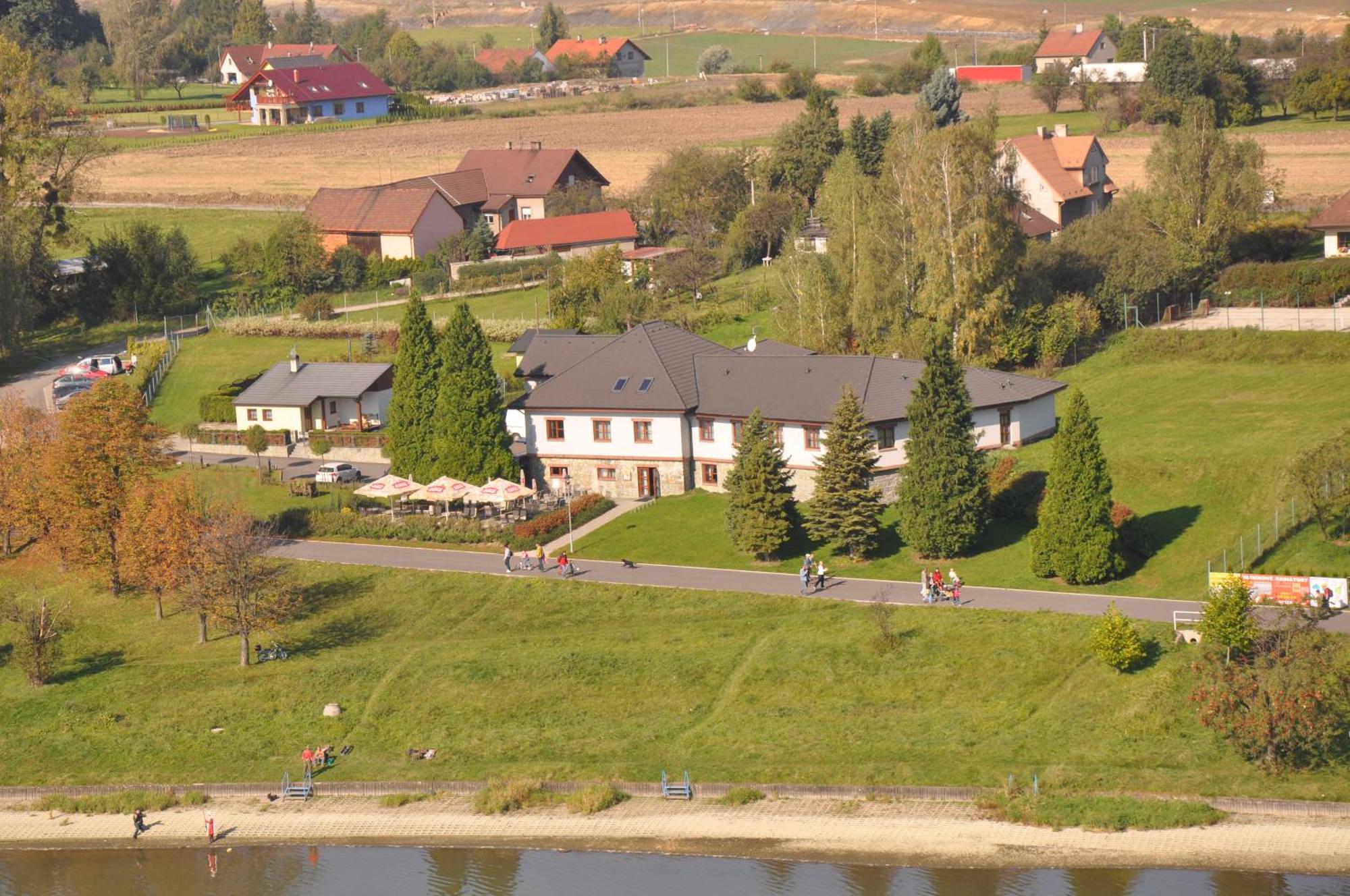 Hotel Terasa Frýdek-Místek Eksteriør bilde