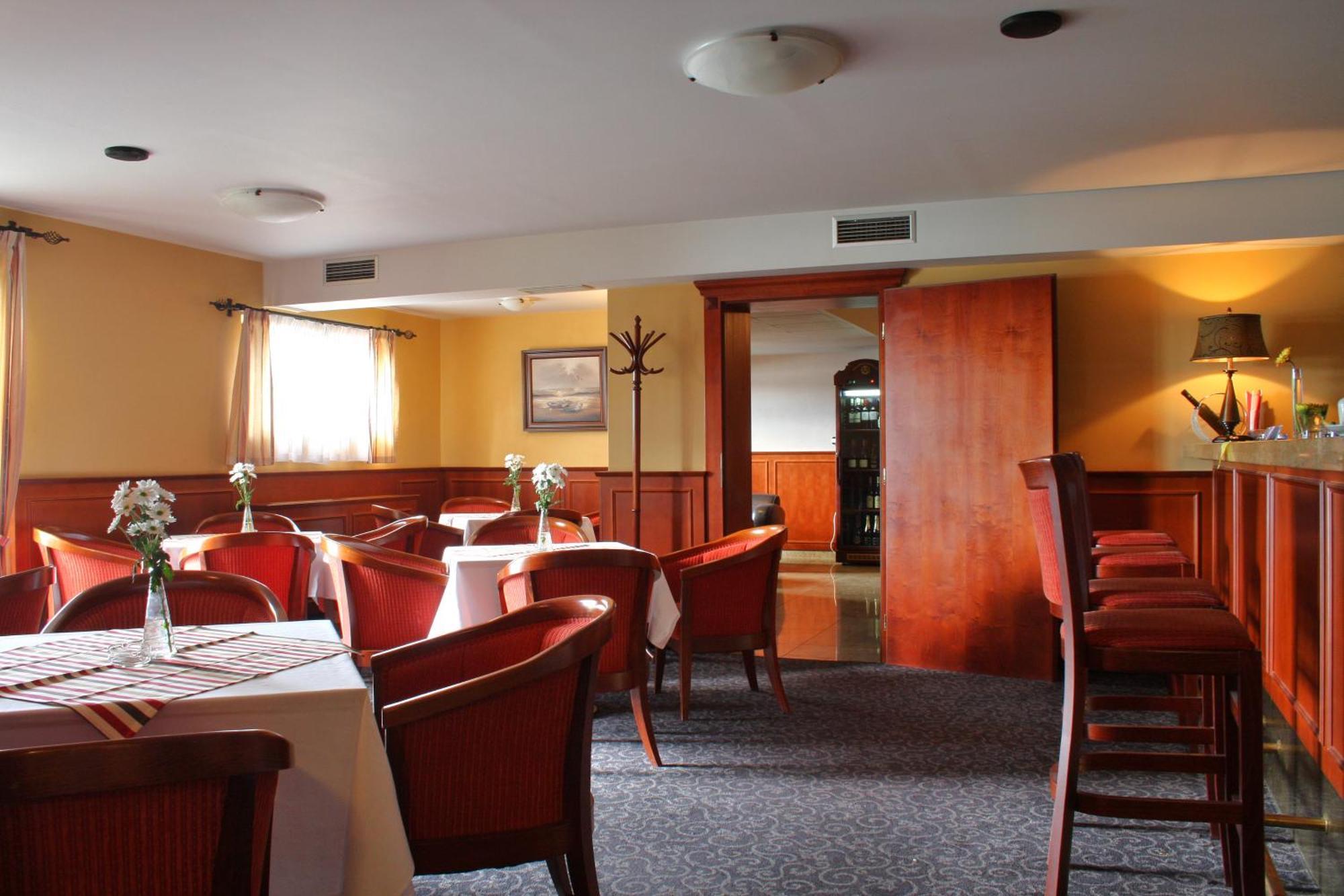 Hotel Terasa Frýdek-Místek Eksteriør bilde