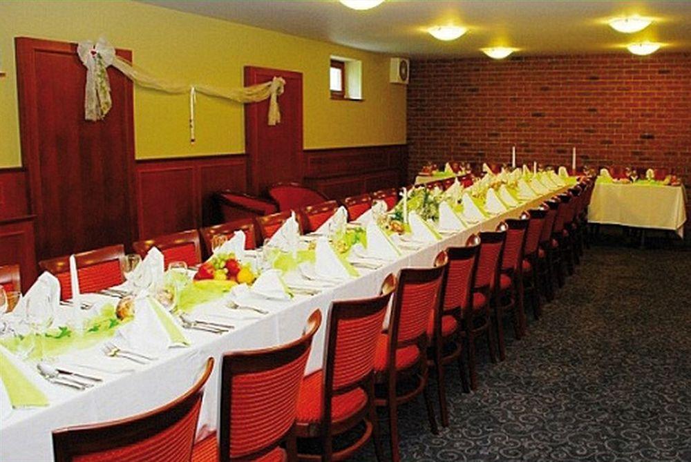 Hotel Terasa Frýdek-Místek Eksteriør bilde